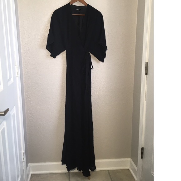 Reformation Winslow Wrap Maxi Dress Black - Picture 2 of 5